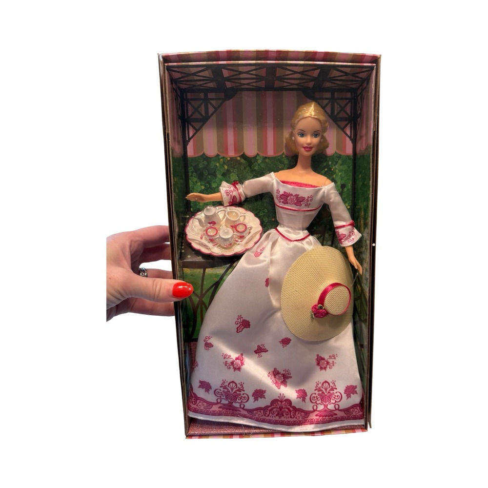 Mattel Victorian Tea Barbie Doll 2002 B0787 White Floral Satin Gown NIB NRFB
